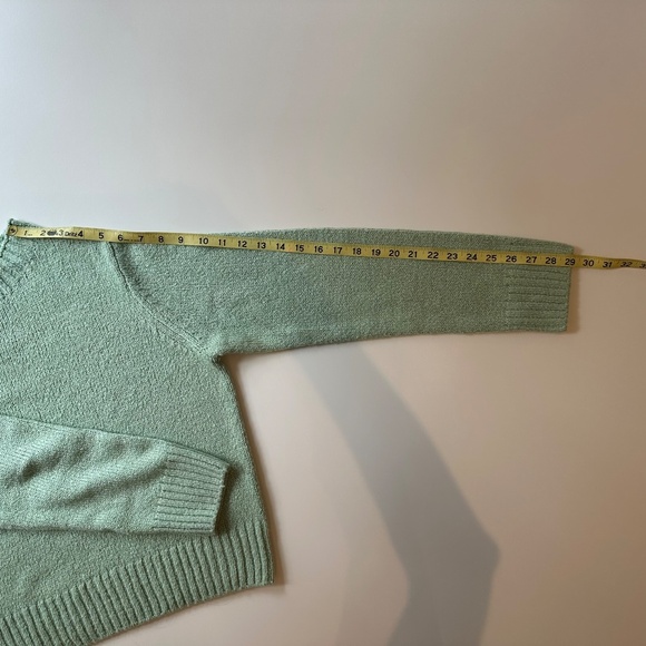 Plush Italian Silk Crew Neck Sweater (Vince) - Picture 13 of 14